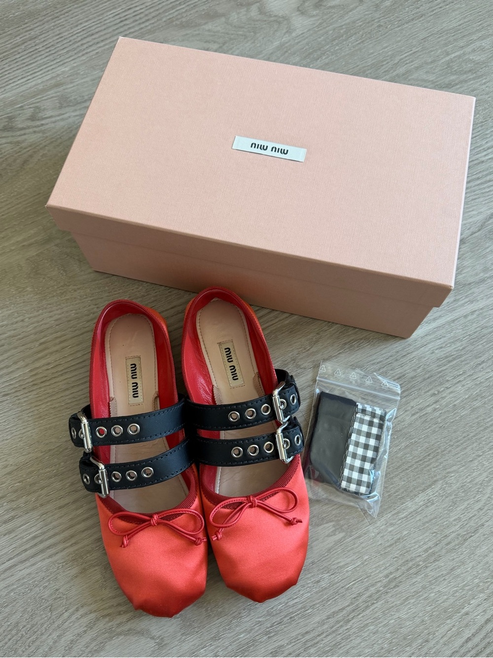 Miu Miu Red Satin Ballerina Flats - size eu37.5/ us7.5